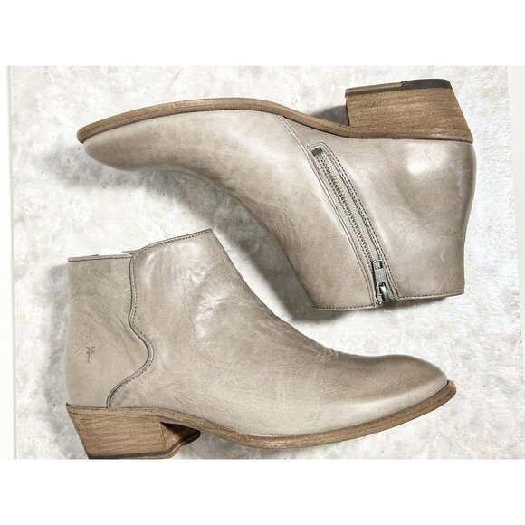 Frye Women's Leather Carson Piping Bootie in Graphite - Sz 10 M - PreOwned - Picture 3 of 13